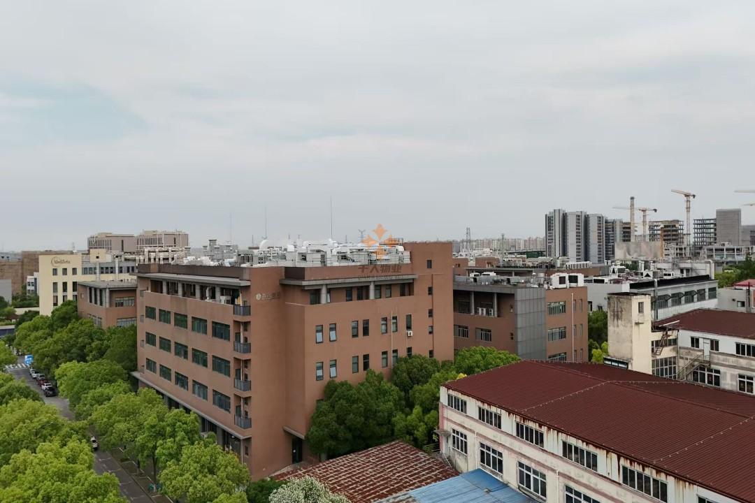 浦東 朗潤(rùn)創(chuàng)想園 2000平米 簡(jiǎn)裝